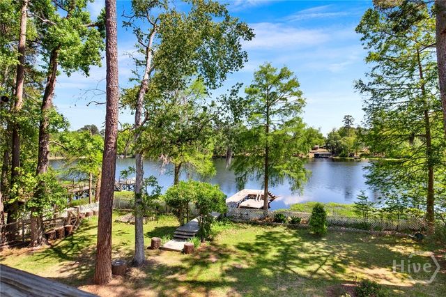 725 Blue Gill Road, Ellabell, GA 31308