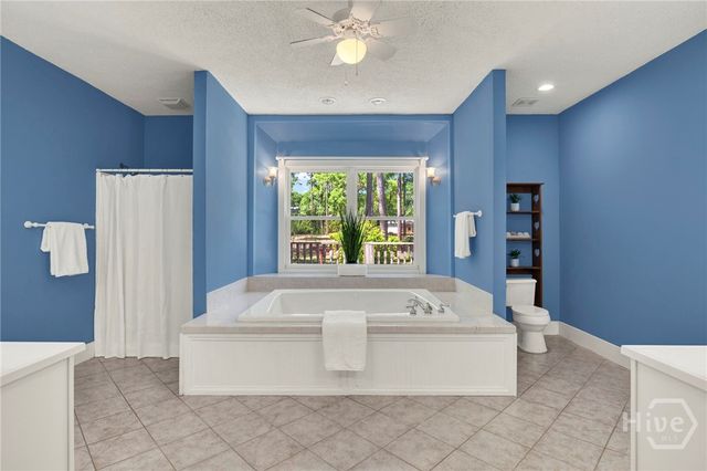 725 Blue Gill Road, Ellabell, GA 31308