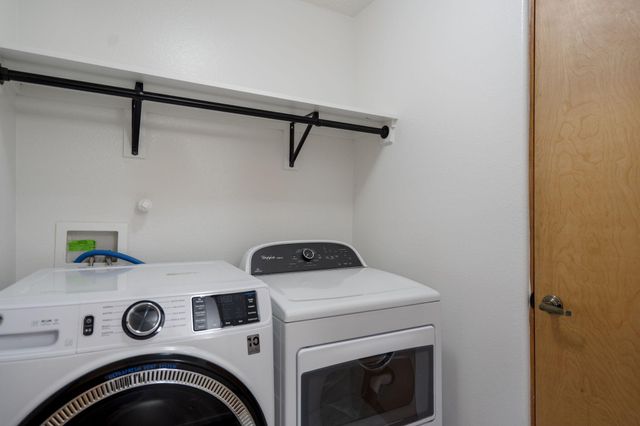 10040 Vista Cantera Lane NW, Albuquerque, NM 87114