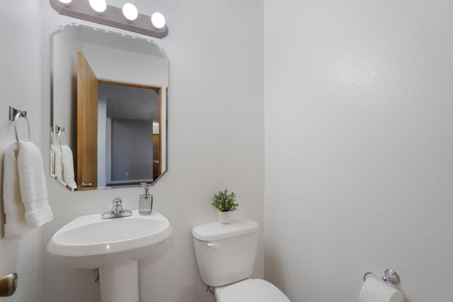 10040 Vista Cantera Lane NW, Albuquerque, NM 87114