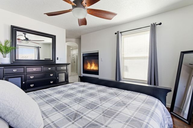 10040 Vista Cantera Lane NW, Albuquerque, NM 87114