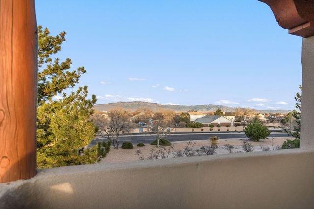 10040 Vista Cantera Lane NW, Albuquerque, NM 87114