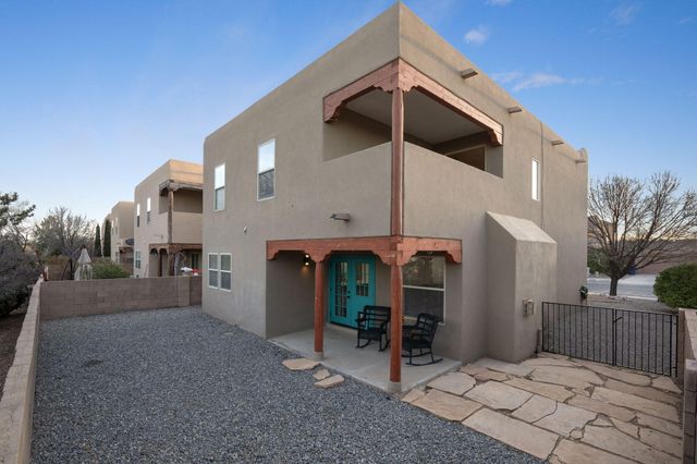 10040 Vista Cantera Lane NW, Albuquerque, NM 87114