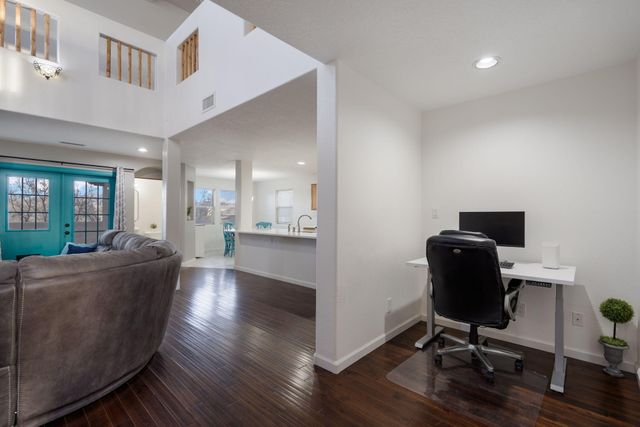 10040 Vista Cantera Lane NW, Albuquerque, NM 87114