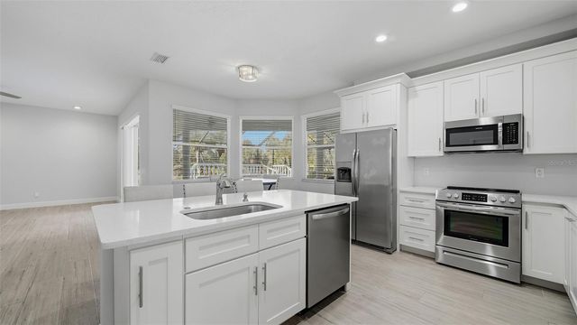 9402 GLEN ABBEY LANE, Sarasota, FL 34238