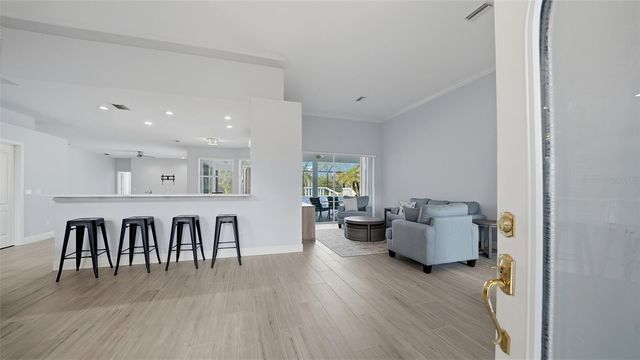 9402 GLEN ABBEY LANE, Sarasota, FL 34238