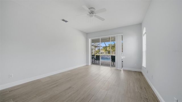 9402 GLEN ABBEY LANE, Sarasota, FL 34238