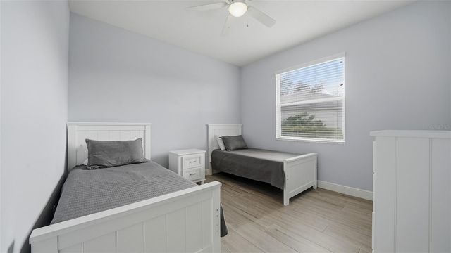 9402 GLEN ABBEY LANE, Sarasota, FL 34238