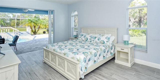 9402 GLEN ABBEY LANE, Sarasota, FL 34238