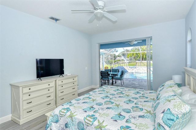 9402 GLEN ABBEY LANE, Sarasota, FL 34238