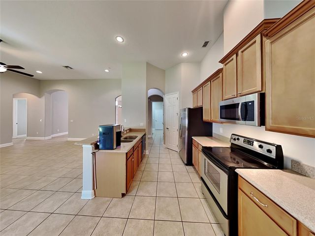 6190 HEDGESPARROWS LANE, Sanford, FL 32771