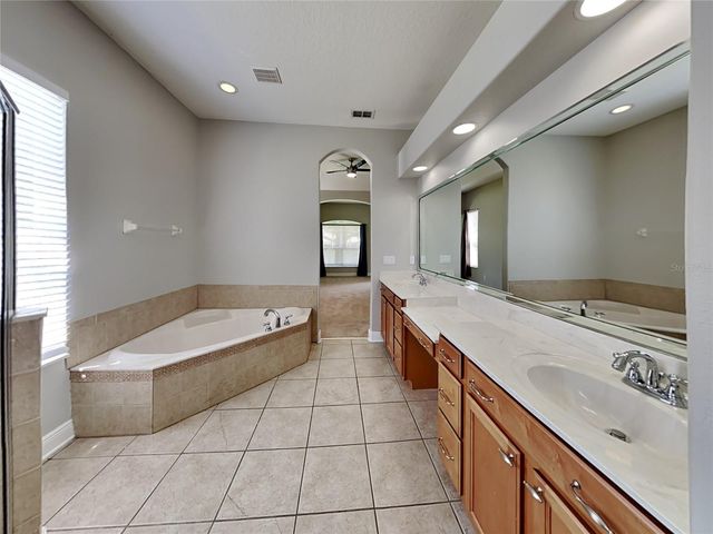 6190 HEDGESPARROWS LANE, Sanford, FL 32771