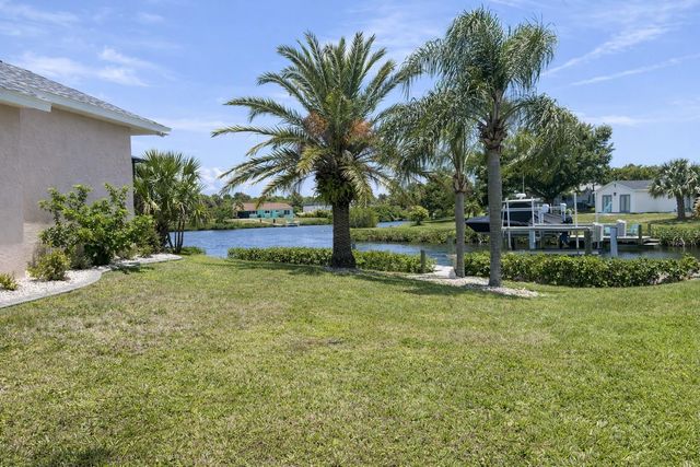 18146 AVONSDALE CIRCLE, Port Charlotte, FL 33948