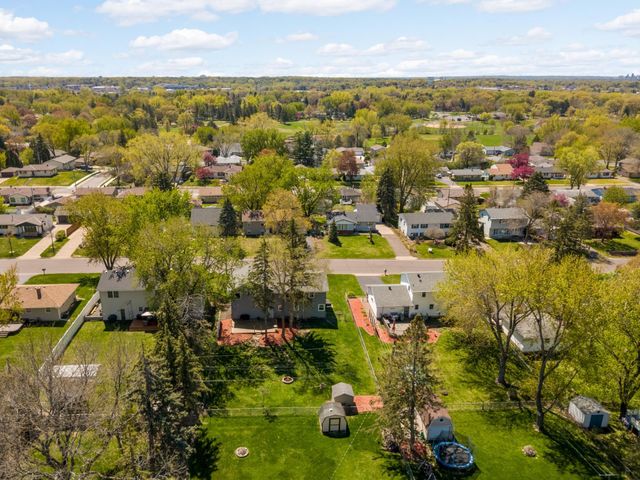 2183 Radatz Avenue, Maplewood, MN 55109