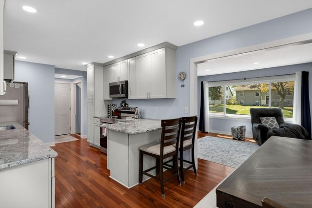 2183 Radatz Avenue, Maplewood, MN 55109