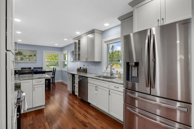 2183 Radatz Avenue, Maplewood, MN 55109
