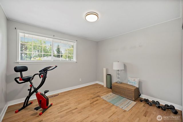 6401 Okanogan Avenue SW, Lakewood, WA 98499