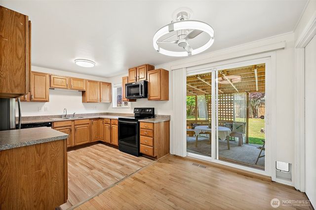 6401 Okanogan Avenue SW, Lakewood, WA 98499