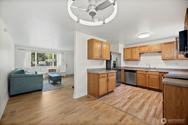 6401 Okanogan Avenue SW, Lakewood, WA 98499