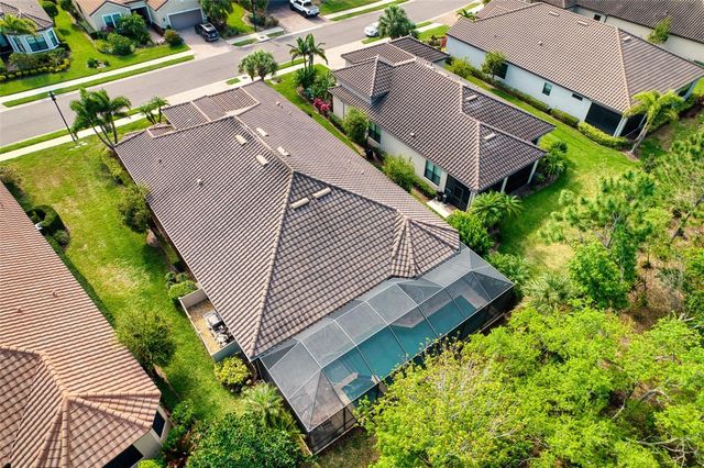 10107 WICKER PARK PLACE, Palmetto, FL 34221