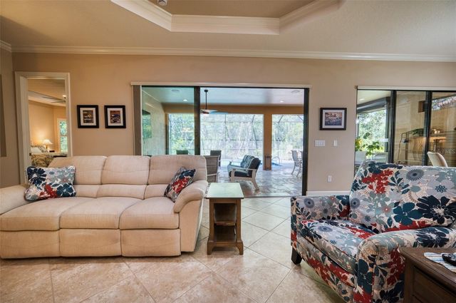 10107 WICKER PARK PLACE, Palmetto, FL 34221