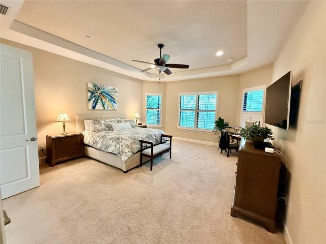 10107 WICKER PARK PLACE, Palmetto, FL 34221