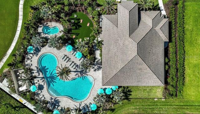 10107 WICKER PARK PLACE, Palmetto, FL 34221