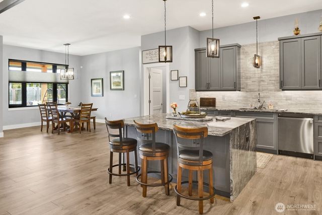 8802 Line Road, Lynden, WA 98264