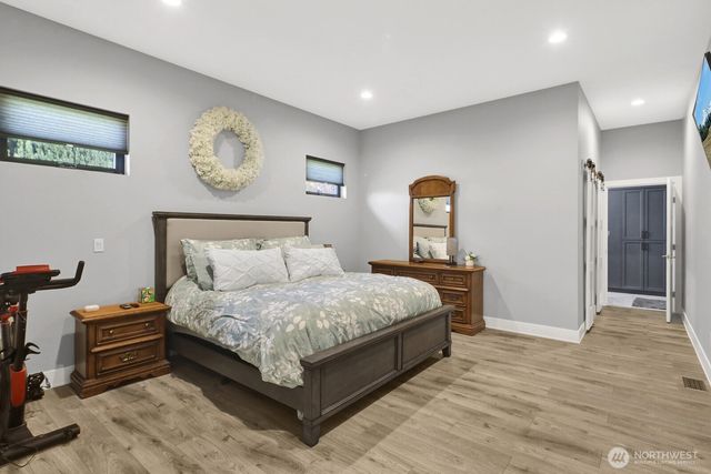 8802 Line Road, Lynden, WA 98264