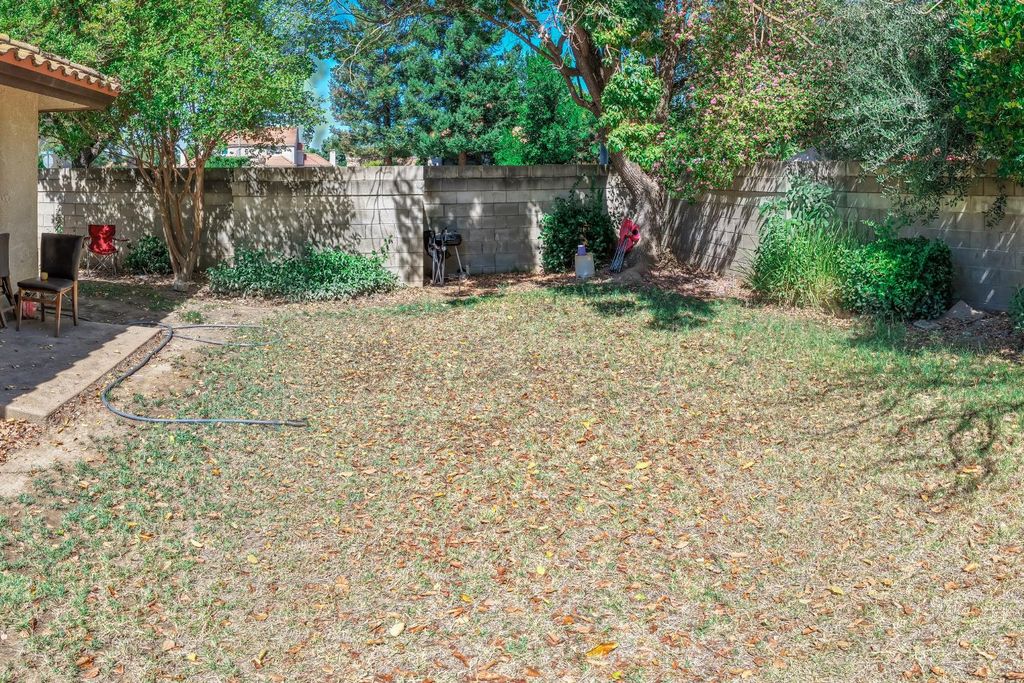 Image 26 of property listing at 88 Rosewood Circle, Madera, CA 93637