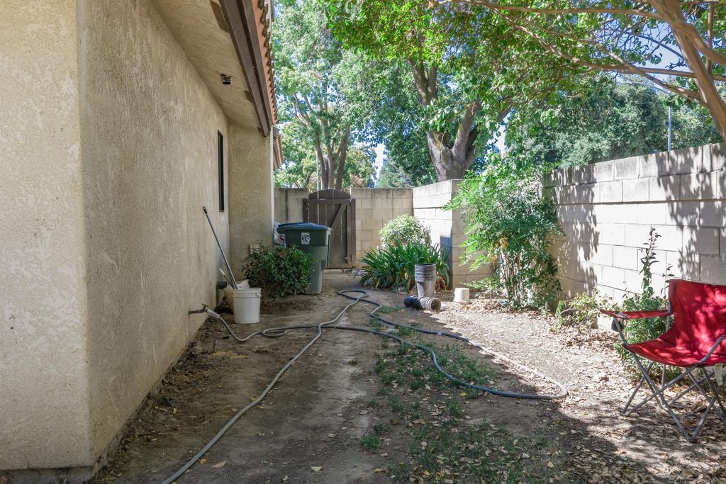 Image 29 of property listing at 88 Rosewood Circle, Madera, CA 93637