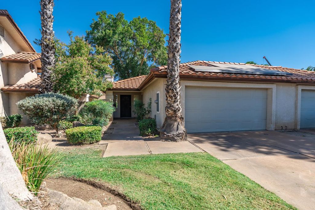Image 30 of property listing at 88 Rosewood Circle, Madera, CA 93637