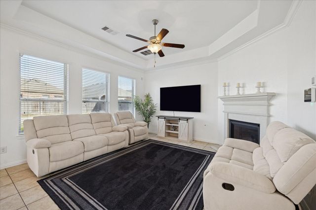 2933 Fox Ledge Court, Conroe, TX 77301