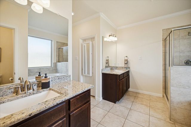 2933 Fox Ledge Court, Conroe, TX 77301