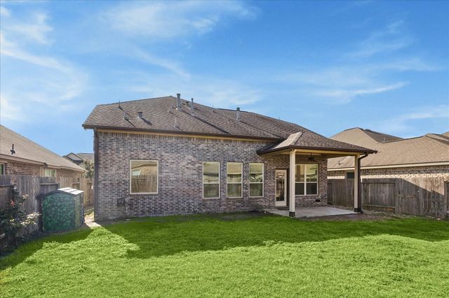 2933 Fox Ledge Court, Conroe, TX 77301