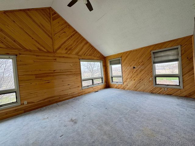 2866 12th Street NW, Baudette, MN 56623