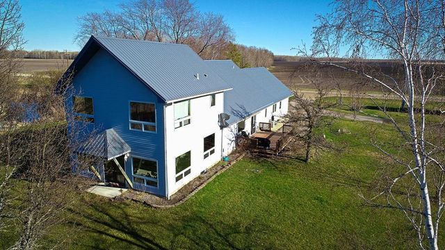 2866 12th Street NW, Baudette, MN 56623