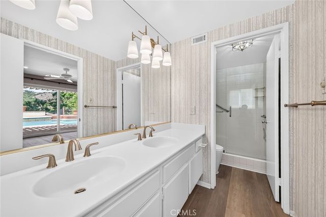 1526 S Fairway Knolls, West Covina, CA 91791