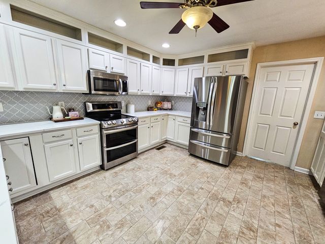 223 Rich Rd, Unionville, TN 37180