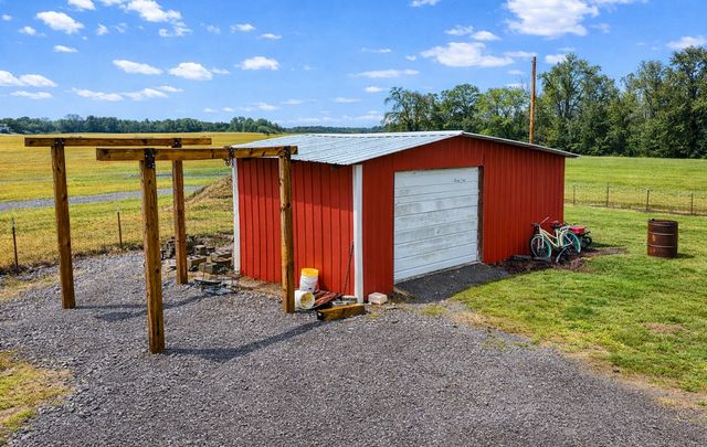 223 Rich Rd, Unionville, TN 37180