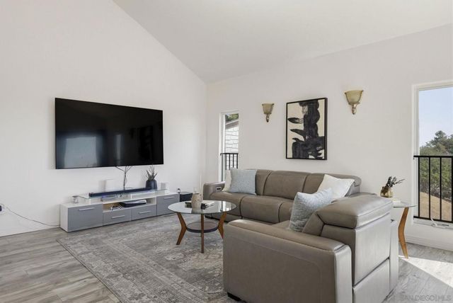 931 Sol Vista Glen, Escondido, CA 92025