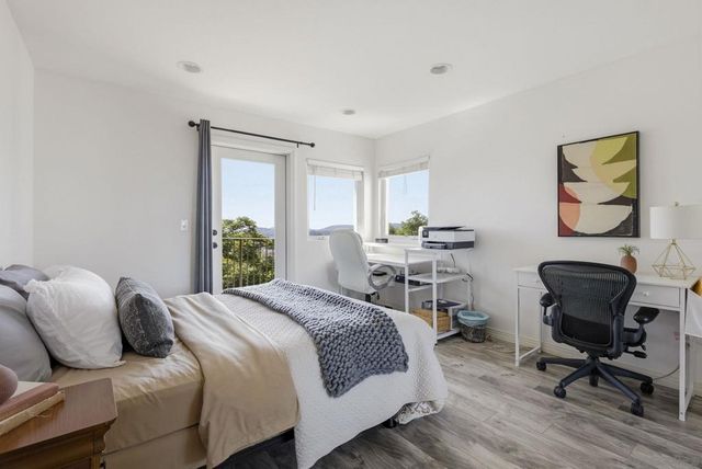 931 Sol Vista Glen, Escondido, CA 92025
