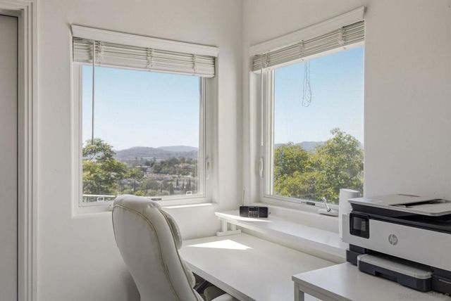 931 Sol Vista Glen, Escondido, CA 92025
