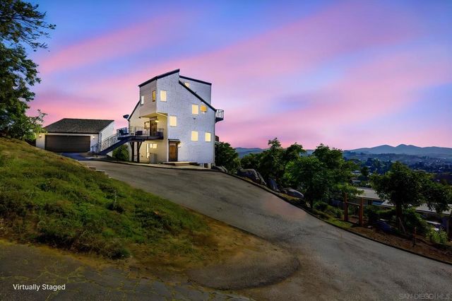 931 Sol Vista Glen, Escondido, CA 92025
