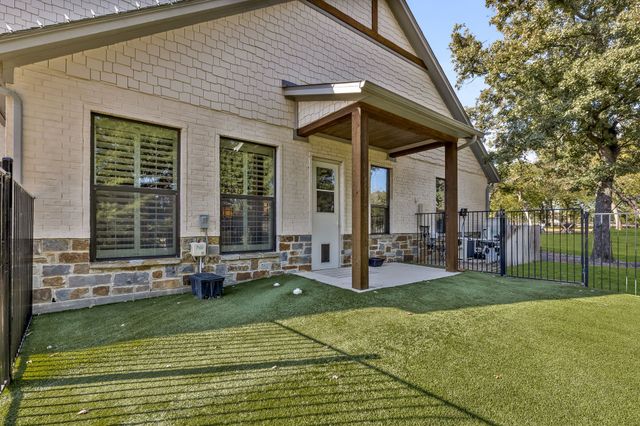 7008 Woodridge Drive, Flower Mound, TX 75022