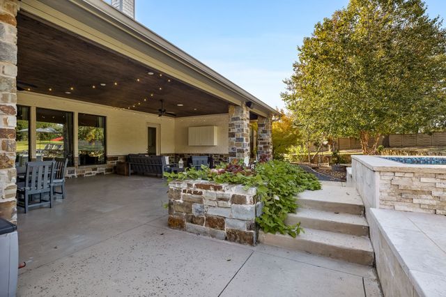 7008 Woodridge Drive, Flower Mound, TX 75022