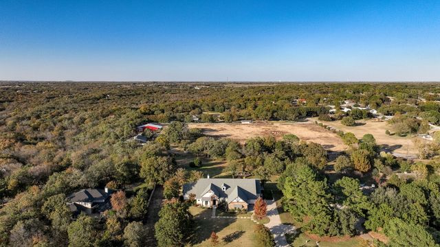 7008 Woodridge Drive, Flower Mound, TX 75022