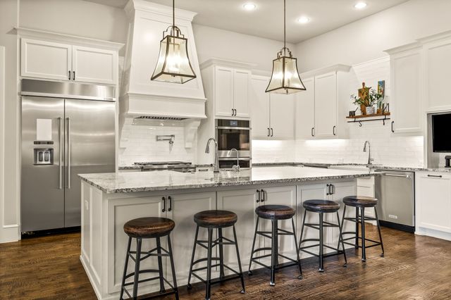 7008 Woodridge Drive, Flower Mound, TX 75022