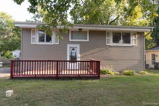 1160 Miller Road, Lake Orion, MI 48362