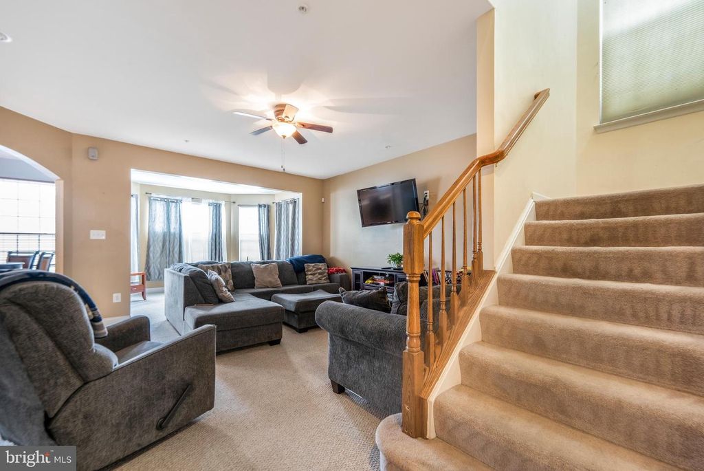 Image 26 of property listing at 23059 WINGED ELM DR, Clarksburg, MD 20871